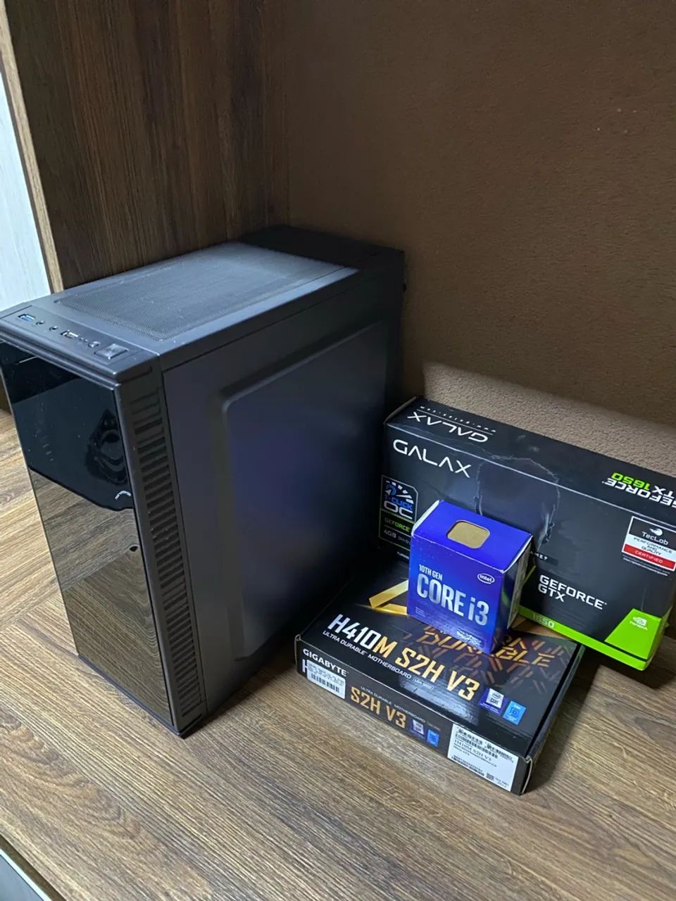 PC GAMER i3 10100F GTX 1650