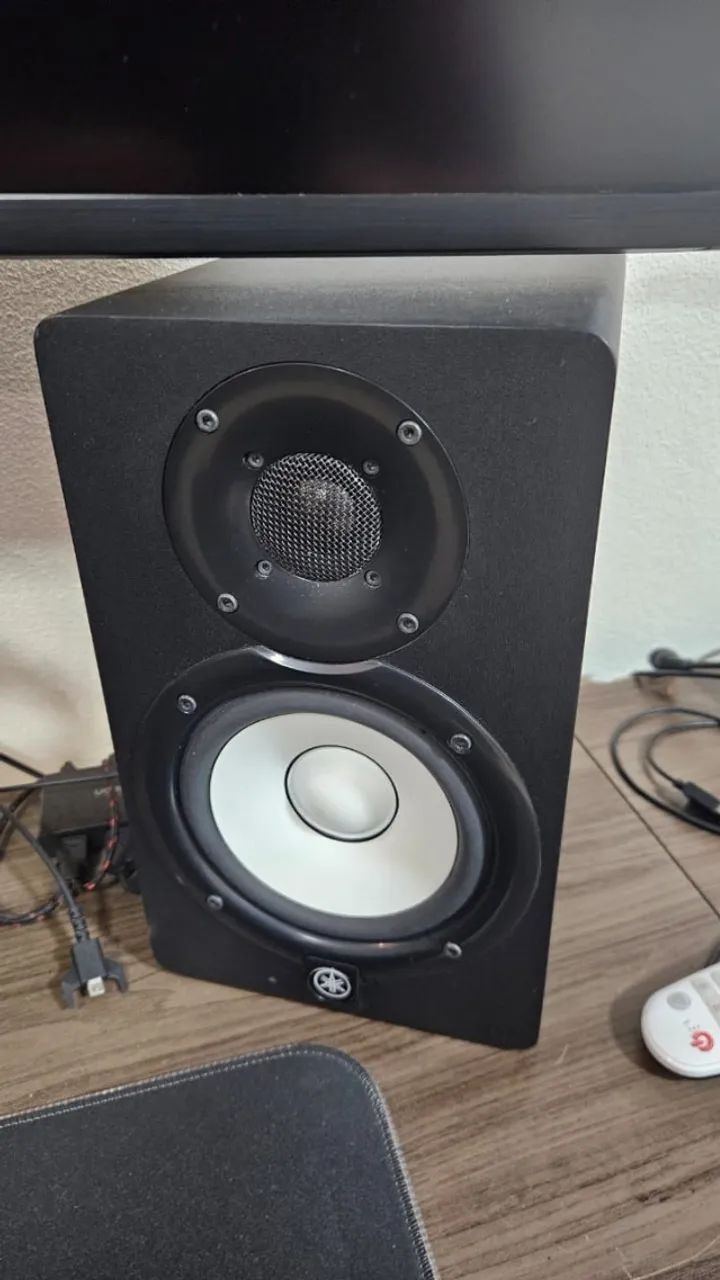 Monitor de Audio Yamaha HS5 (Leia o anúncio)