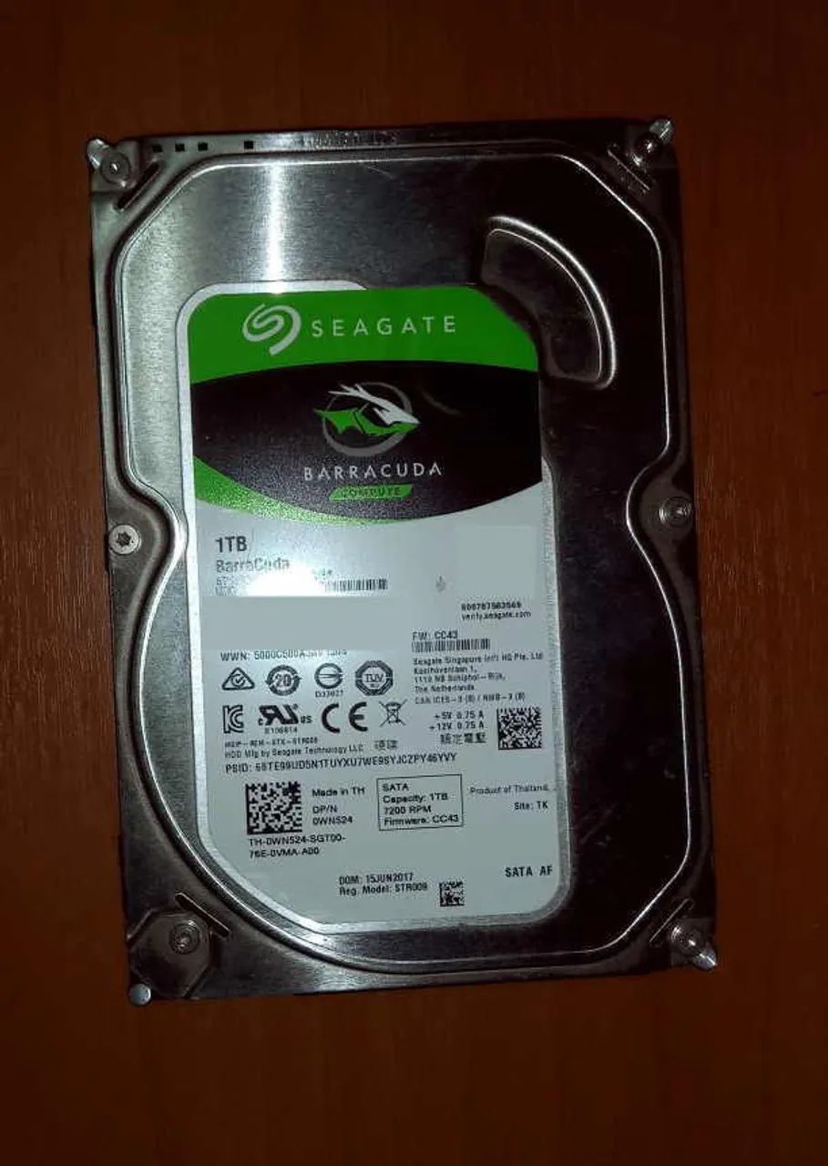HD 1TB Seagate Barracuda ST1000DM010