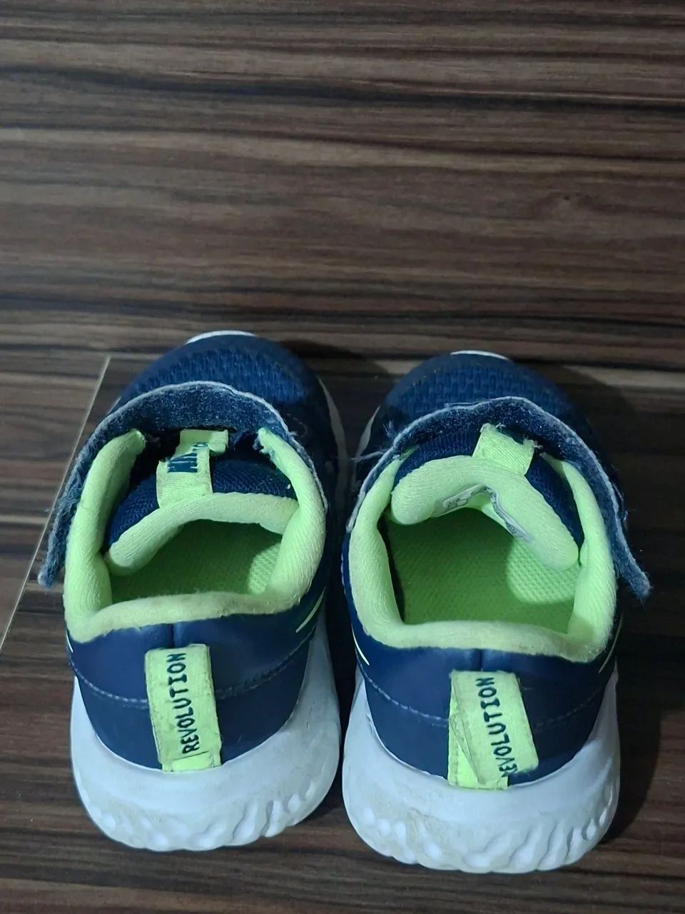 Tênis Nike Revolution - Foto 3