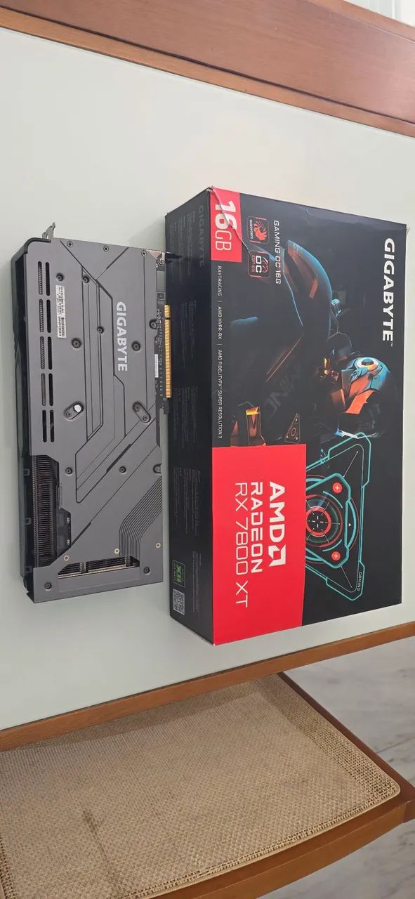 RX 7800 XT 16gb Gigabyte  - Foto 2