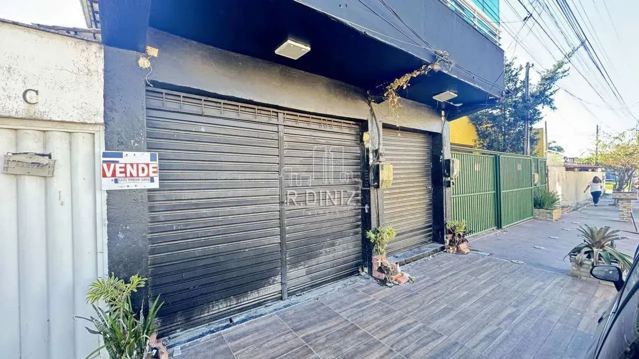 Terreno com 2 lofts, casa com 2 quartos e uma loja. - Foto 3