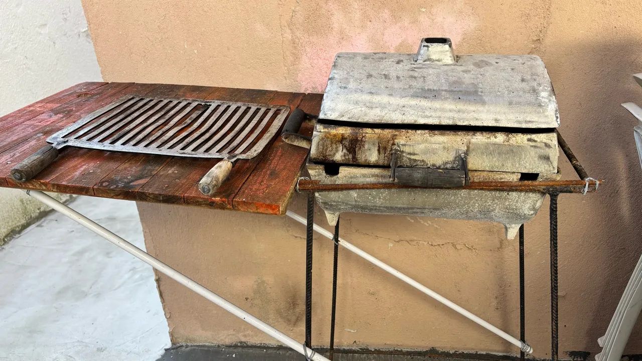 Churrasqueira de alumínio  - Foto 2