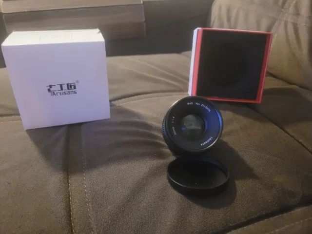 Lente 7Artisans 35mm f/1.4 Sony E-Mount - Ultra Clara, Manual e na Caixa - Foto 2