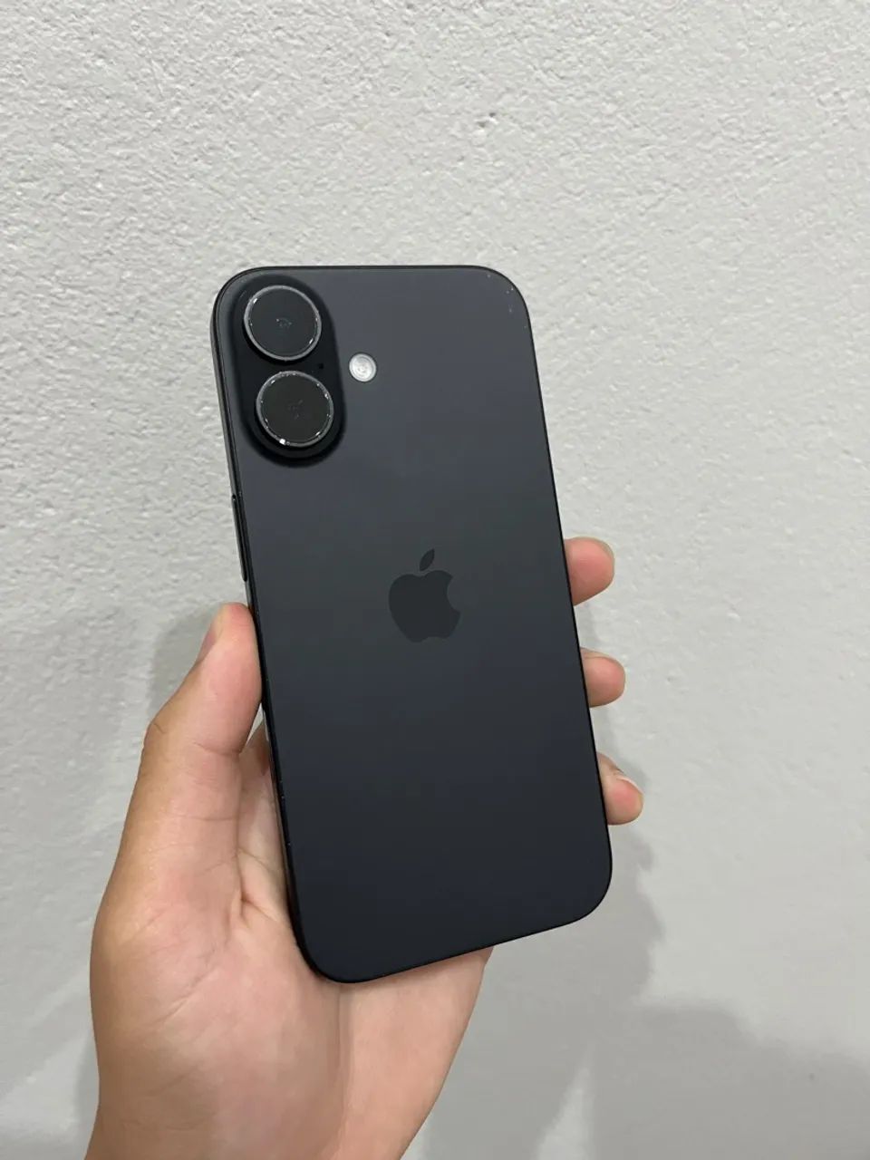 iPhone 16 128GB