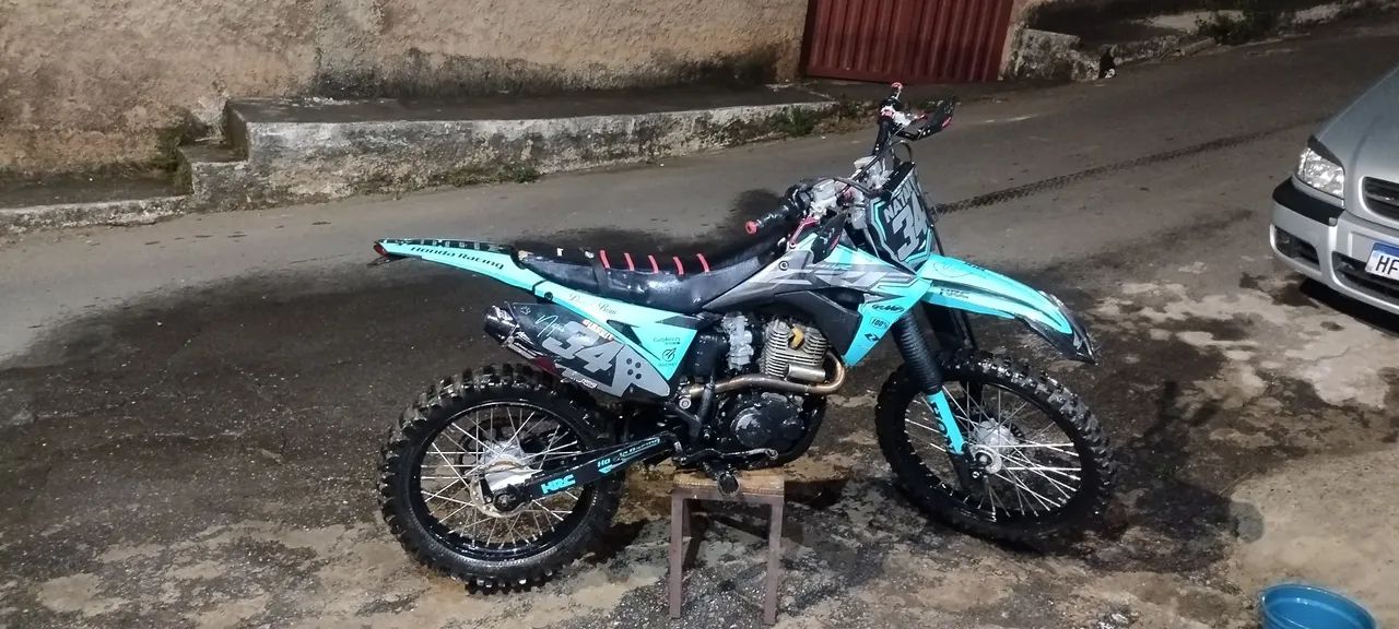 CRF 230 - Foto 2