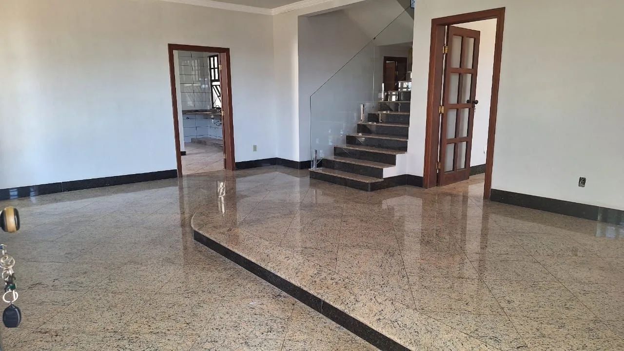 Excelente casa pra alugar!!! 