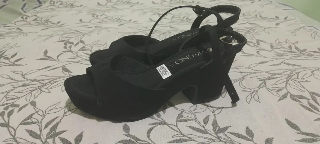Sandália Preta N 34 Via Uno - Foto 3