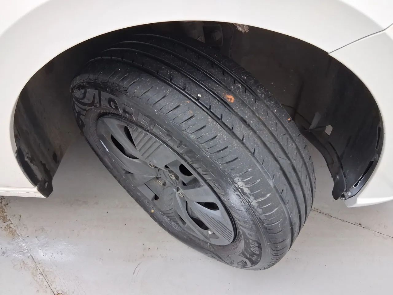 Volkswagen Polo Track 1.0 Flex 12V 5p, foto 13 de 18