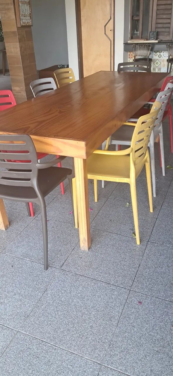 MESA DE MADEIRA COM 6 CADEIRAS TRAMONTINA 