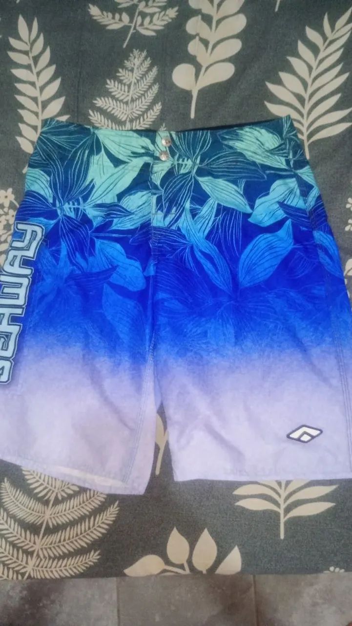 Kit da senhor é original azul.