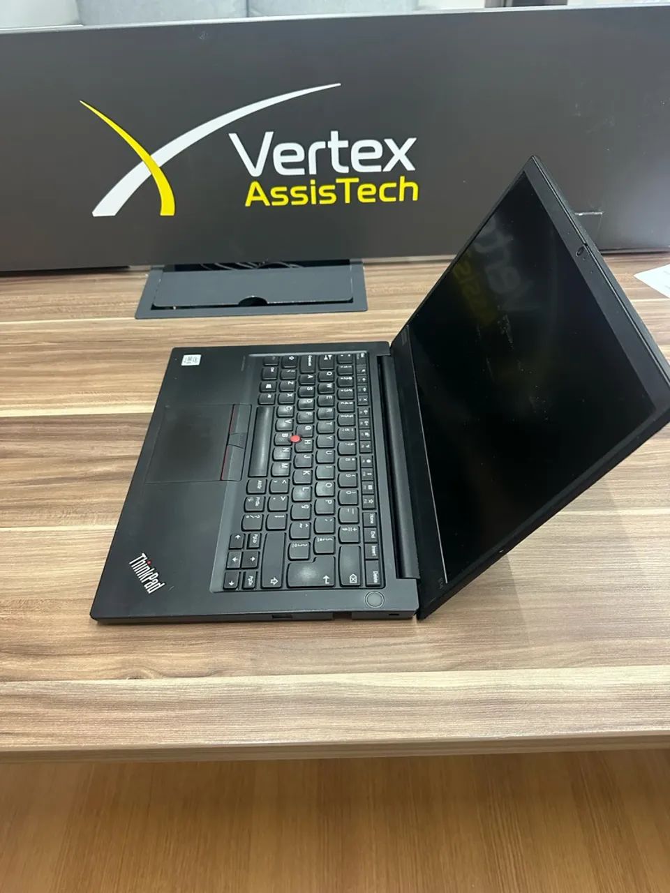 LENOVO THINKPAD E14 - Foto 2