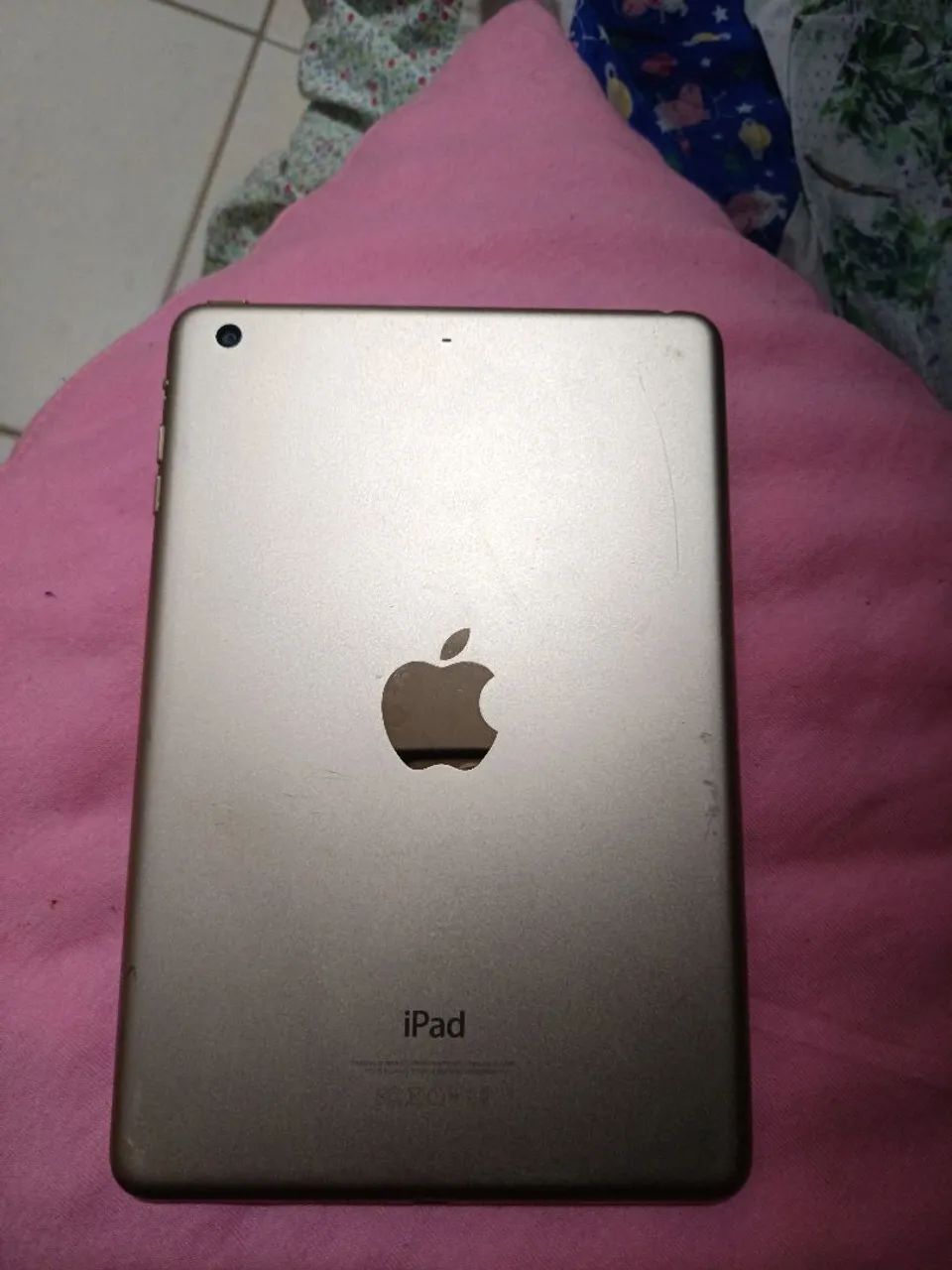 iPad Mini 3 Apple Dourado/Branco 7.9 - Foto 2