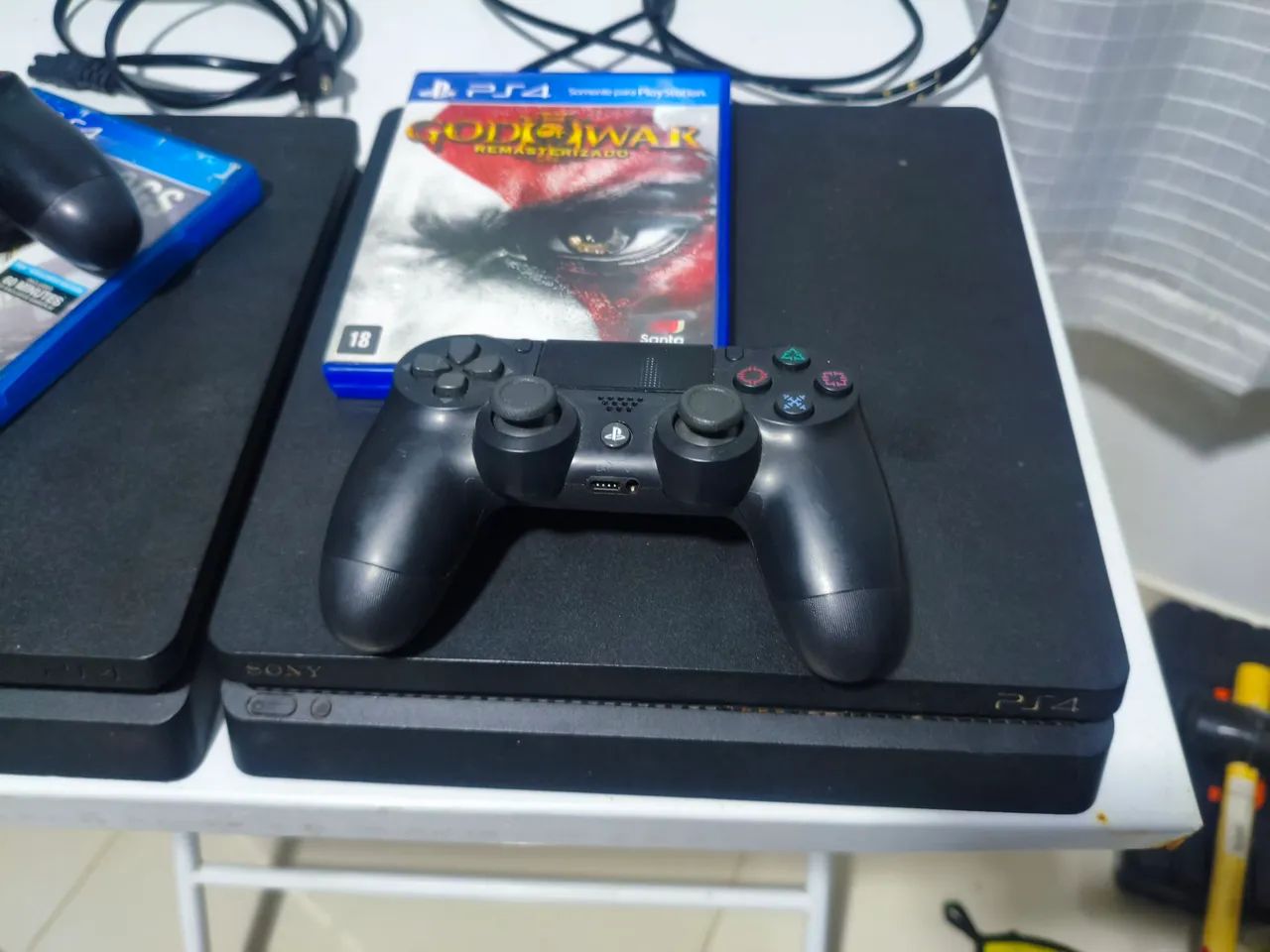 2 ps4 slim com defeitos. - Foto 3