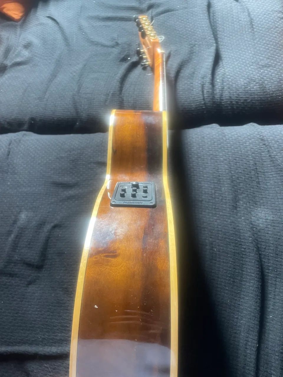 Violão 7 cordas com captação 