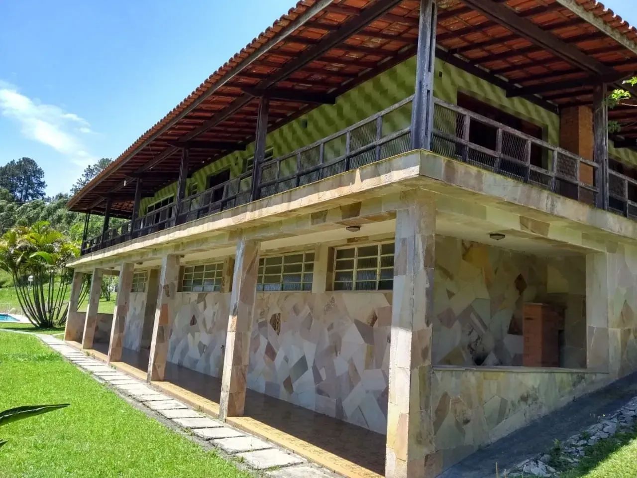 SÍTIO A VENDA COM 155 MIL M² DE ÁREA (MOGI DAS CRUZES)