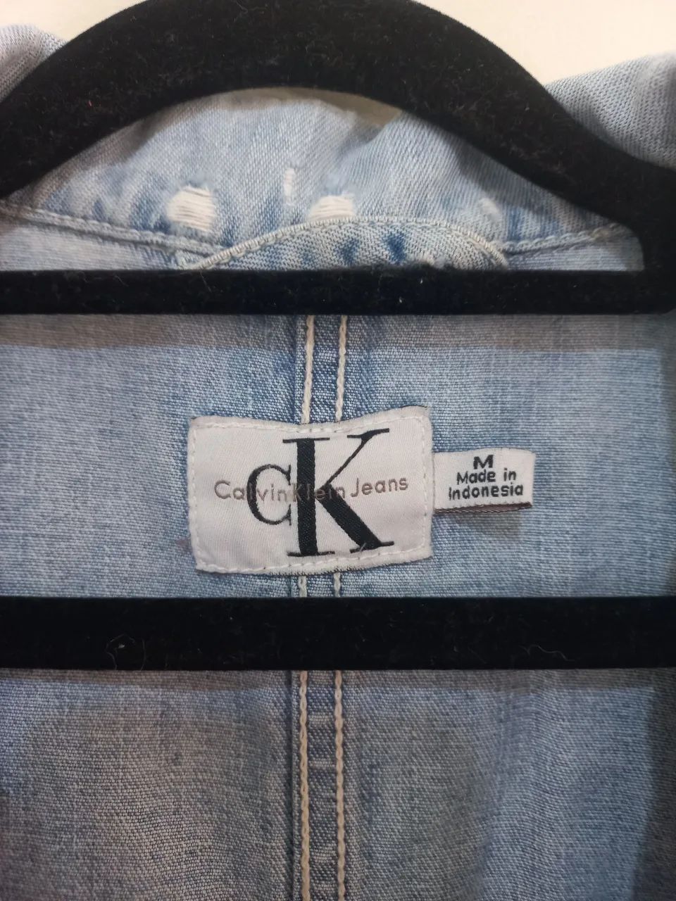 JAQUETA CALVIN Klein tamanho M - Foto 3