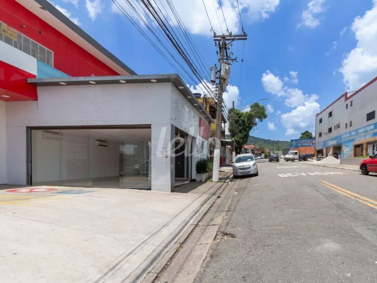 Comercial para alugar no(a) Parque Taipas - Foto 3