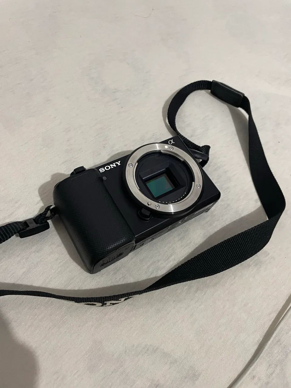 Câmera Sony ZV E10 - Foto 2