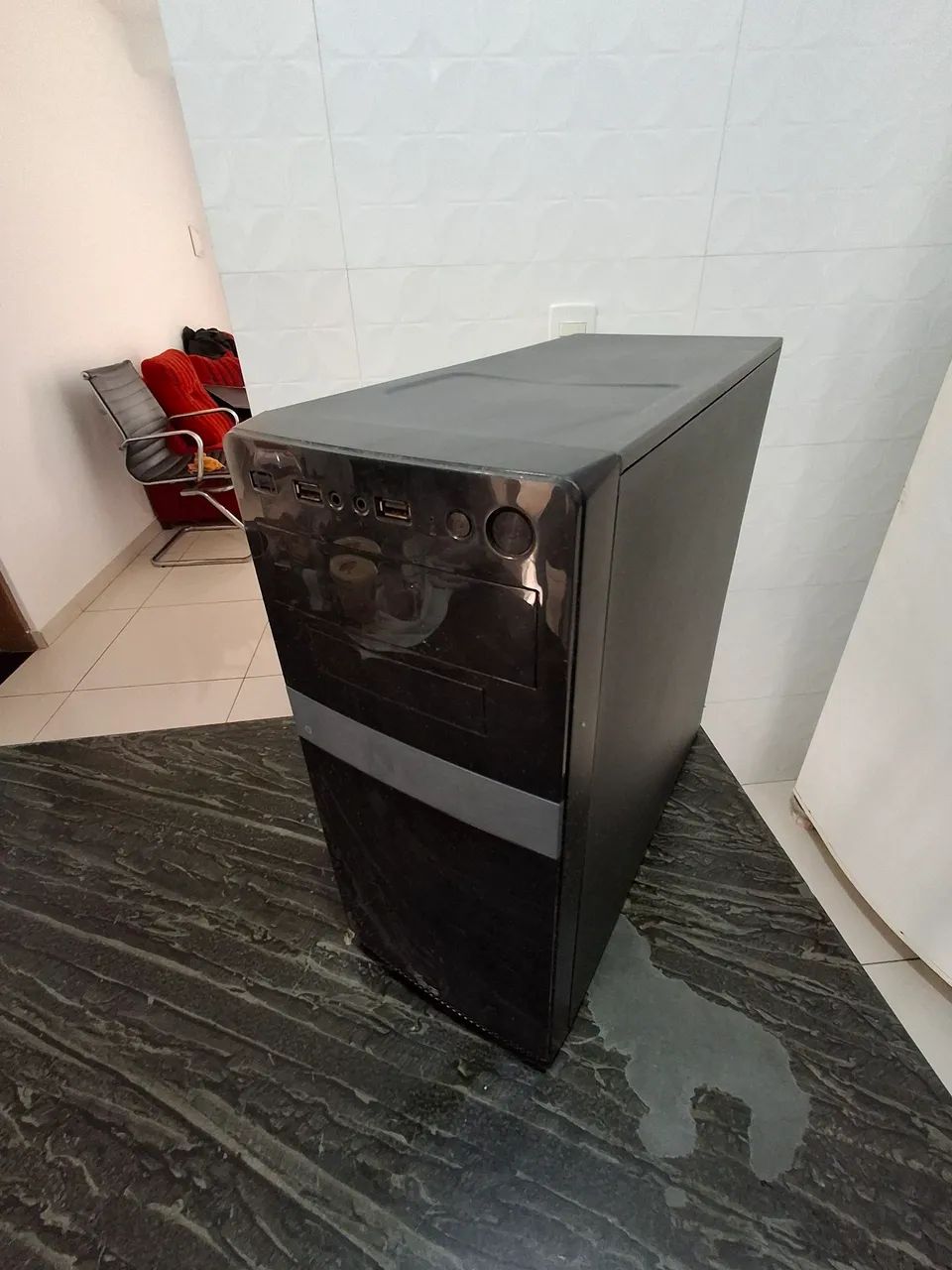 Gabinete semi- novo - Foto 2