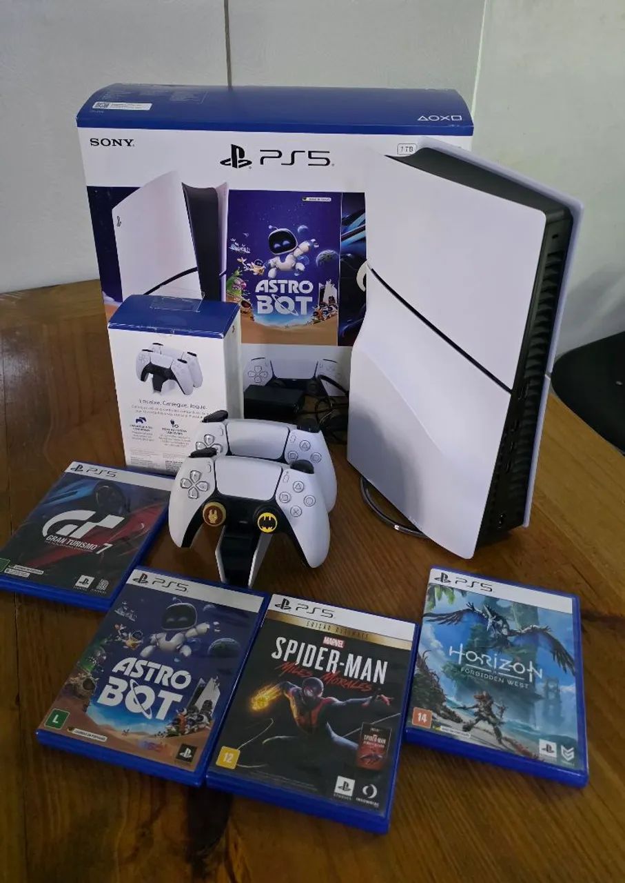 PS5 SLIM SEMI NOVO 