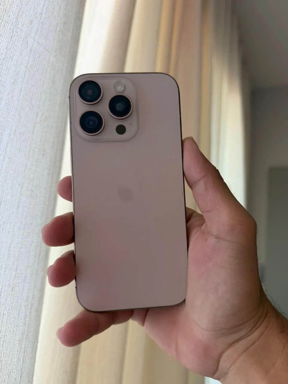 Vendo ou troco iPhone 16 Pro 128GB