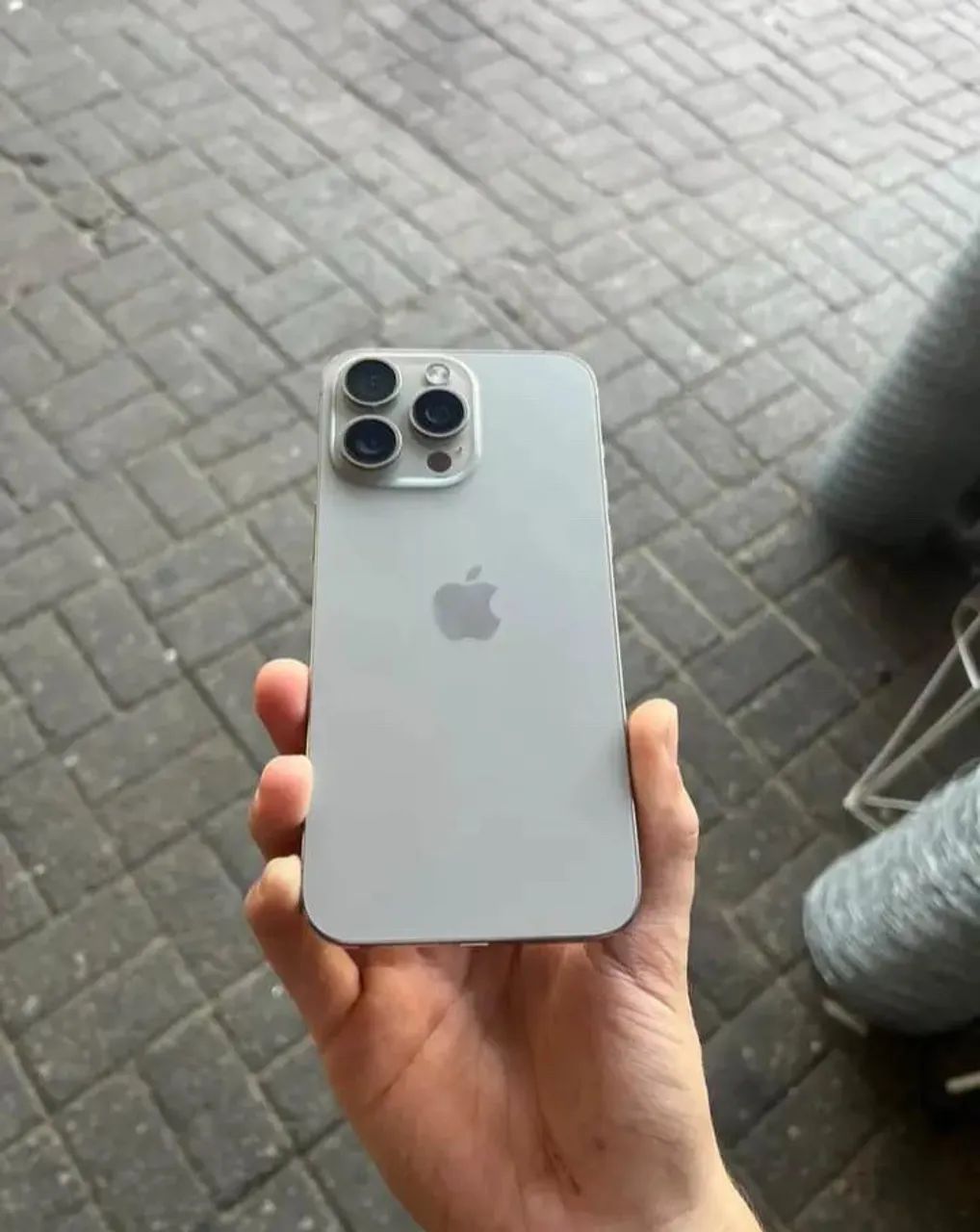 Vendo iPhone 15 pro max 256gb  - Foto 2
