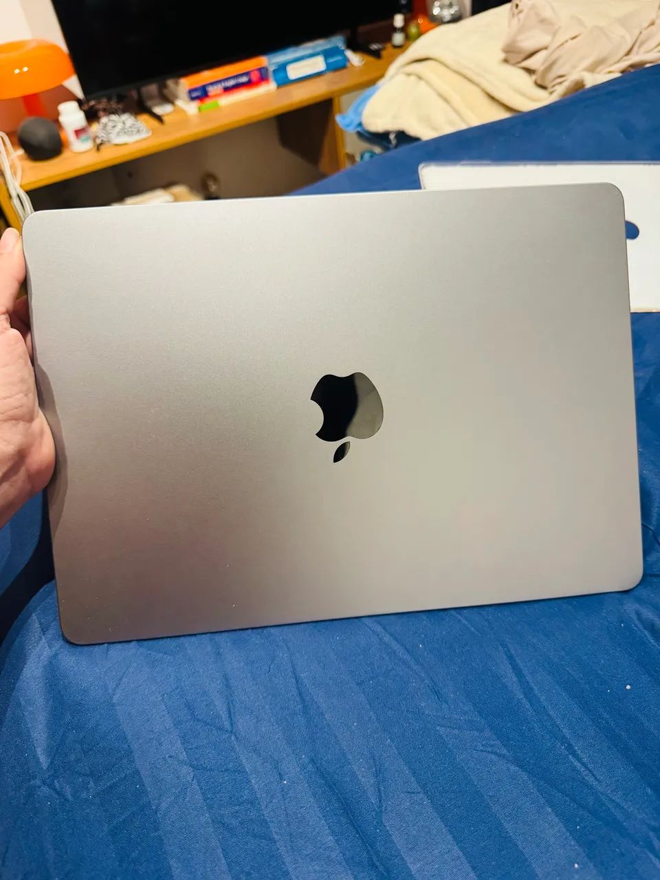 MacBook Air M2 (2022) | 8GB/256GB | 240 ciclos - Notebooks