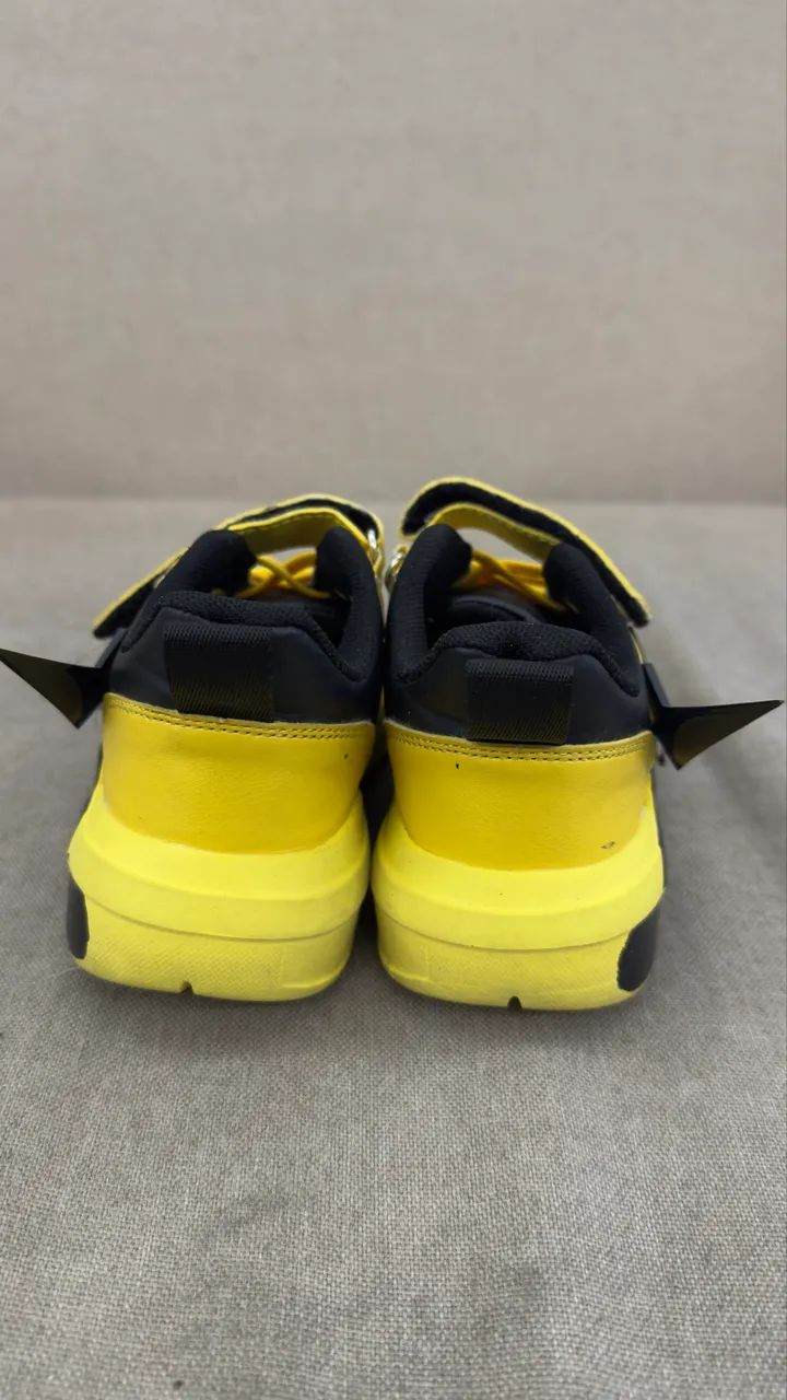 Pokémon Pikachu Sneakers - Foto 3