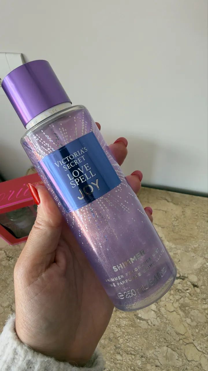 Body Splash Victoria Secrets Love Spell com Glitter - Foto 2