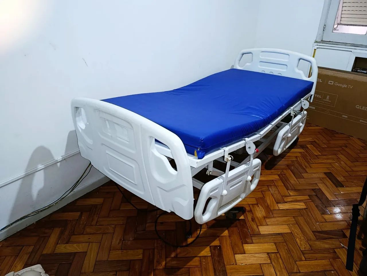 Cama hospitalar elétrica Dellamed DX3 - Foto 4