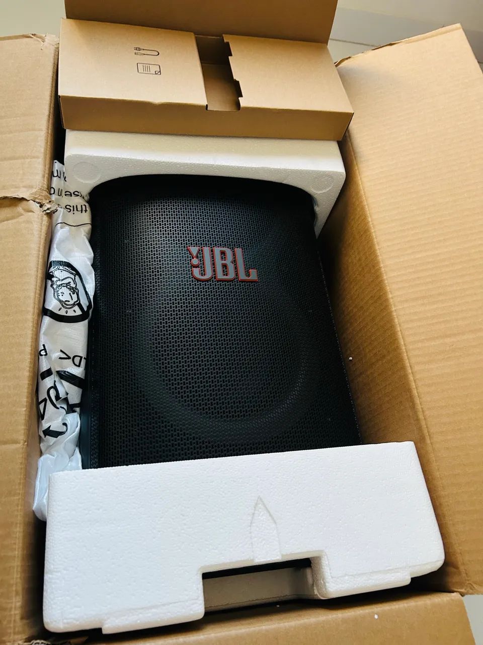 Caixa JBL 320454807229374801923