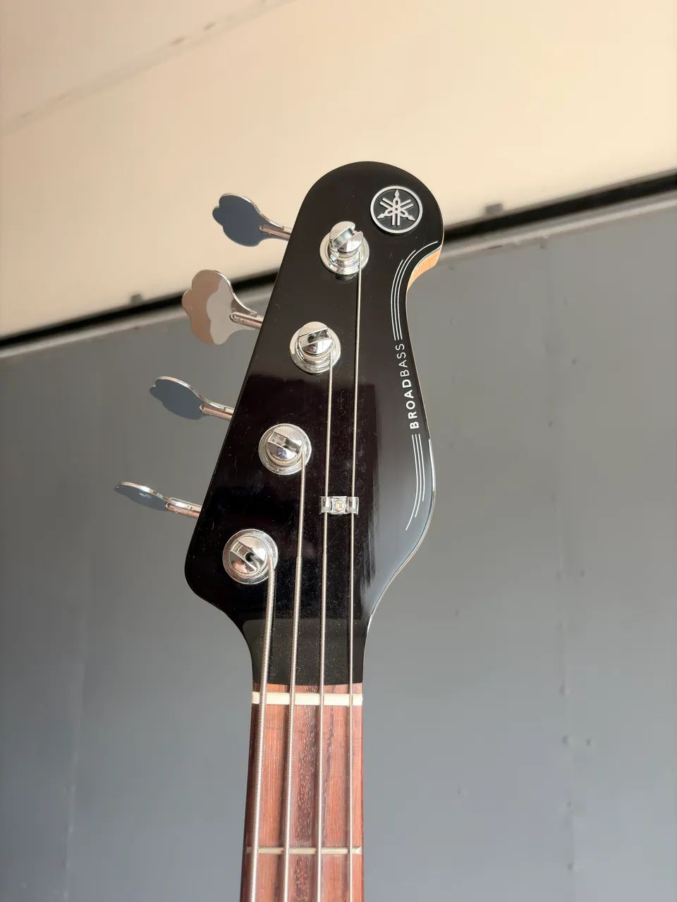 Baixo Yamaha BB434 - Foto 3