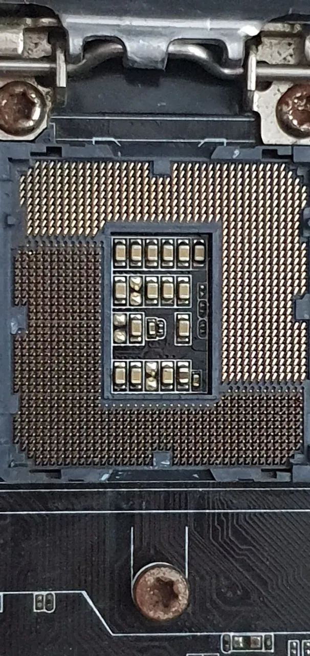 Placa mãe ASUS Lga 1155 com defeito - Foto 3