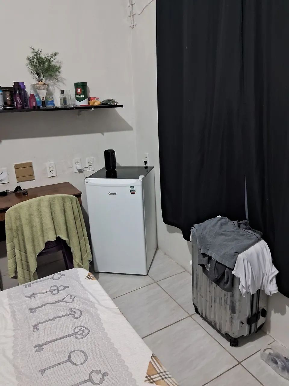 Alugo suite mobiliada e com ar condicionada - Foto 3