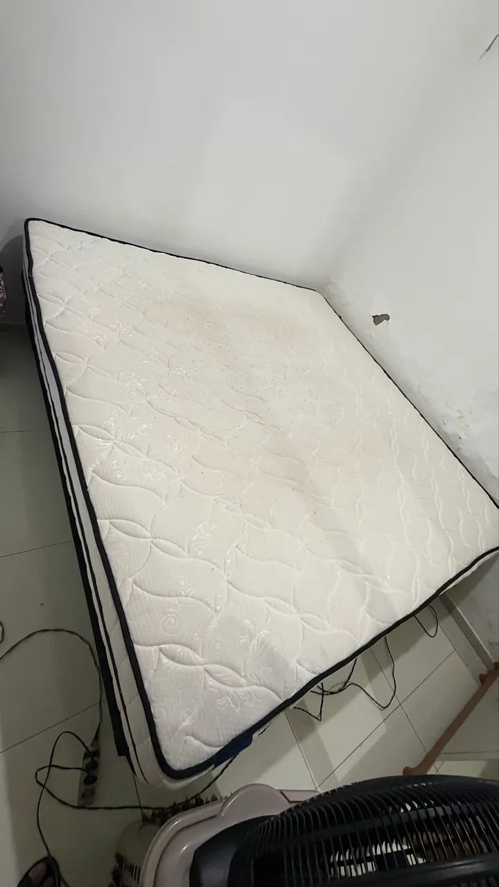 Cama Box King 