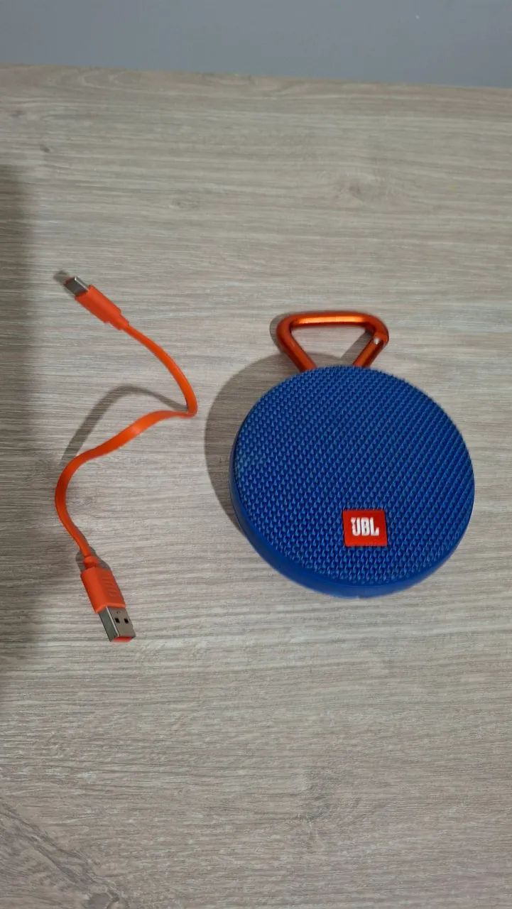 Caixa JBL bluetooth 