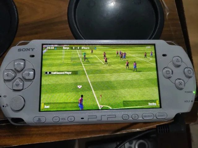 PSP 3001 Pearl White com caixa réplica (Sem Bateria) - Consoles de