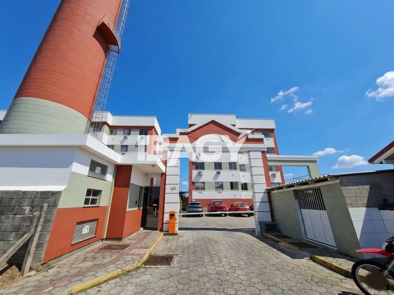 Excelente Apartamento 2 dormitório(s) em Morro da Bina - Biguaçu
