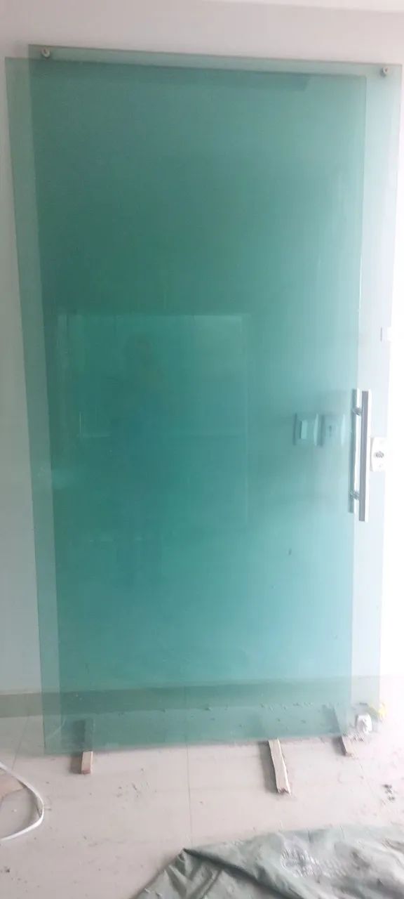Portas de Vidros Temperados435689877008568324