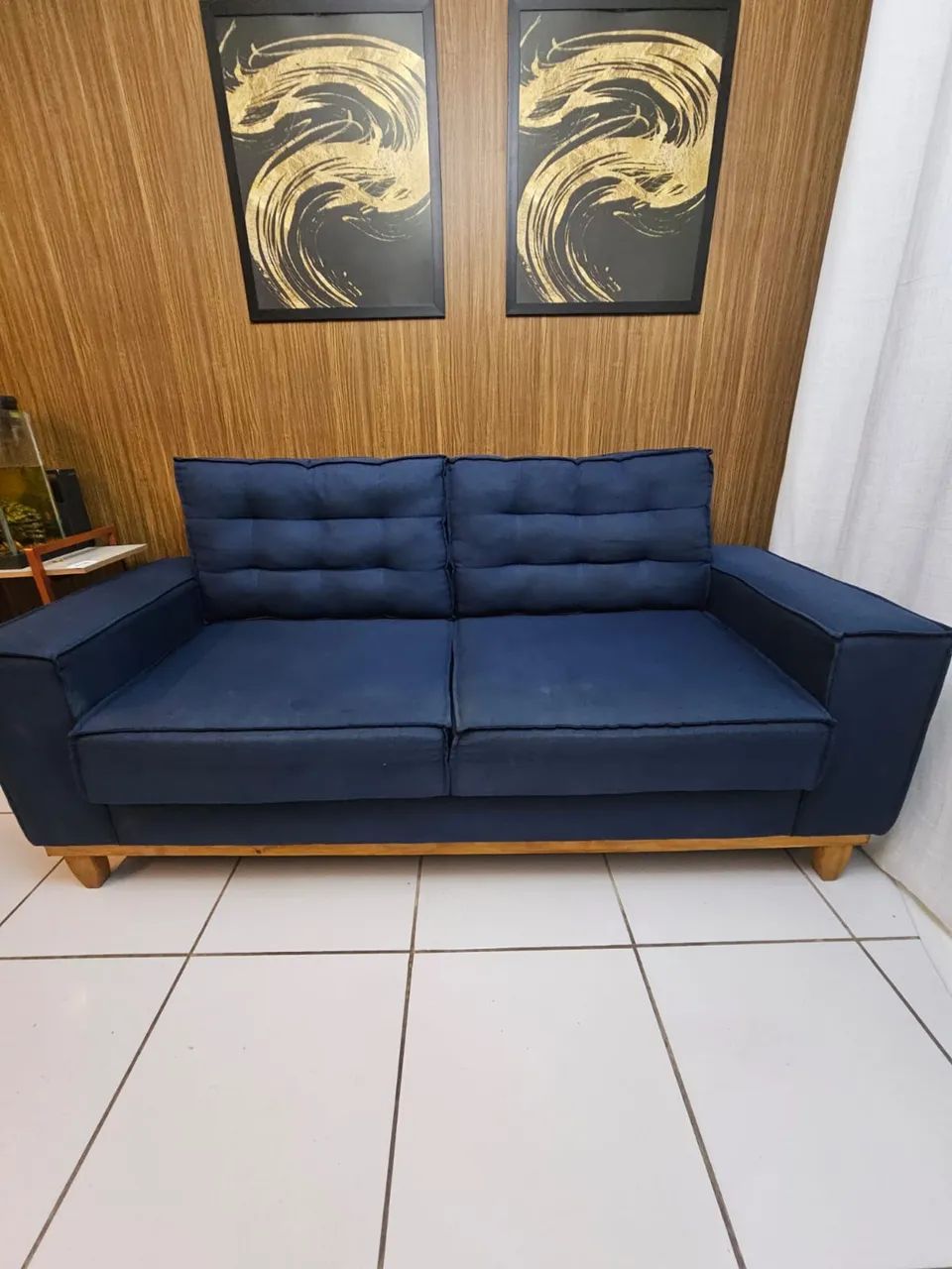 Sofá semi novo, precisando apenas de limpeza  - Foto 3