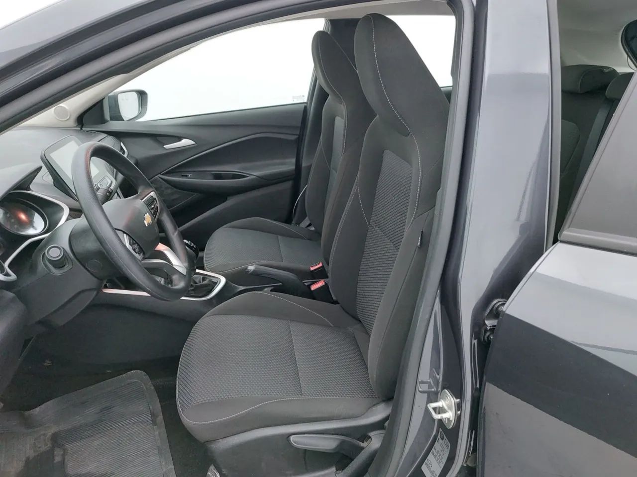 Chevrolet Onix Hatch LT 1.0 12V Flex Mec. 4P, foto 16 de 18