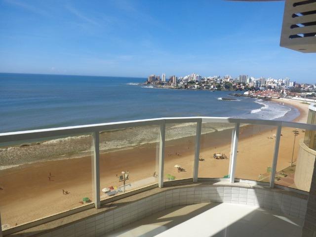 Apto Beira Mar.Luxo,C/3 qtos C/1suítes , C/2gar. Varanda C/vist total