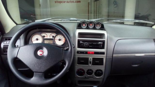 Fiat Strada Adventure 1.8 Manual 2 Portas 2010 - Foto 8