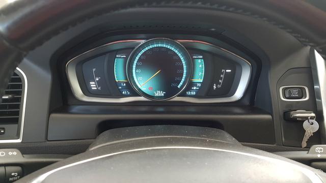 Volvo Xc-60 T5 Dynamic 2014 - Foto 8