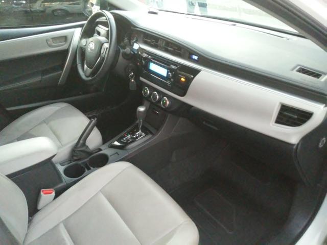 Toyota Corolla 1.8 gli Upper 2016/2017 Automático - Foto 8