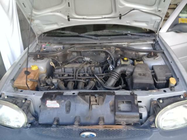 Escort Zetec 2001 motor Rocam 1.6 8v, troco por carro aberto - Foto 10