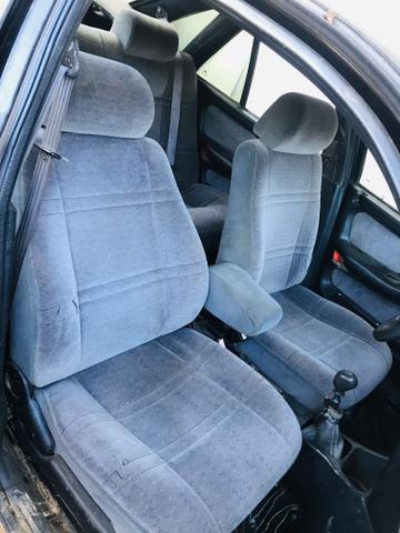 Carro pra retirada de peças ou ferro velho