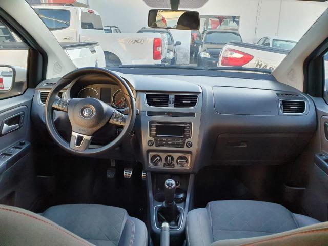 VW Fox Highline 1.6 - 2014 - Foto 5