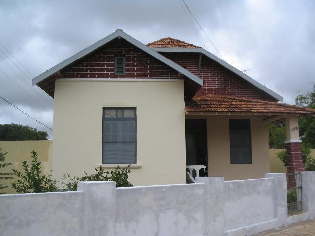 Casa na praça do quadrilódomo ou Madu Ladino *